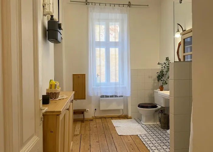 Aesthetic Near Main Square Διαμέρισμα